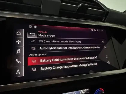 Photo 45 Audi Q3  Sportback 45 TFSIe  245 ch S tronic 6