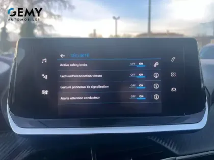 Photo 15 Peugeot 208  PureTech 100 S&S EAT8