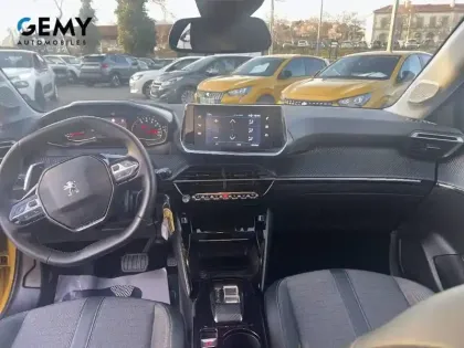 Photo 7 Peugeot 208  PureTech 100 S&S EAT8