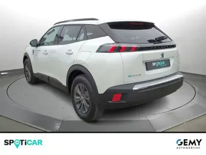 Photo 6 Peugeot 2008  Electrique 136 ch