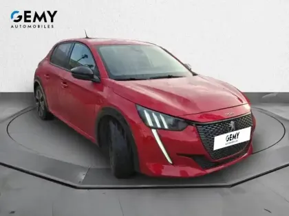 Photo 34 Peugeot 208  PureTech 130 S&S EAT8