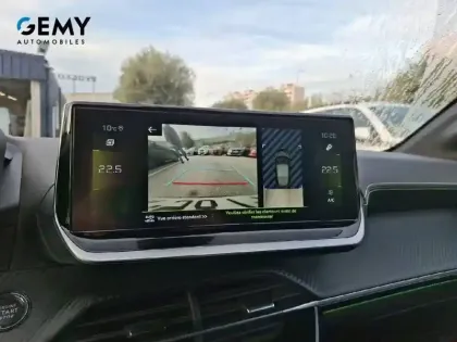 Photo 29 Peugeot 208  PureTech 130 S&S EAT8