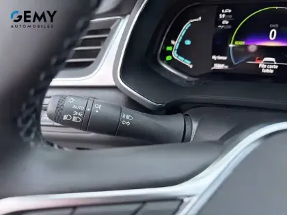 Photo 19 Renault Captur  E-Tech 145 - 21