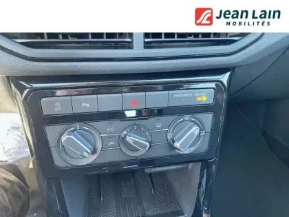 Photo 13 Volkswagen T-cross  1.0 TSI 95 Start/Stop BVM5