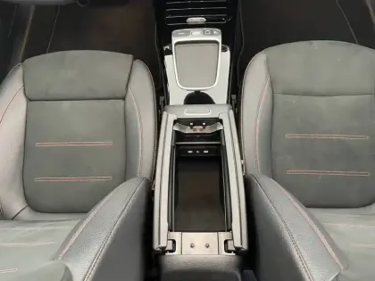 Photo 29 Mercedes Classe A  250 e Hybrid EQ 8G-DCT