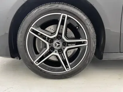 Photo 17 Mercedes Classe A  250 e Hybrid EQ 8G-DCT