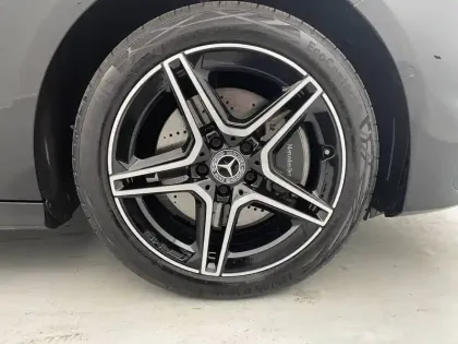 Photo 12 Mercedes Classe A  250 e Hybrid EQ 8G-DCT