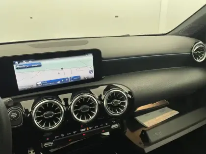 Photo 58 Mercedes Classe A  250 e Hybrid EQ 8G-DCT