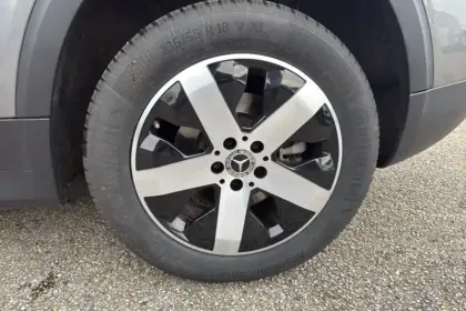 Photo 12 Mercedes GLB  200 d 8G-DCT