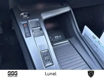 Photo 17 Peugeot 308  BlueHDi 130ch S&S EAT8