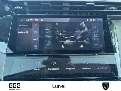 Photo 16 Peugeot 308  BlueHDi 130ch S&S EAT8