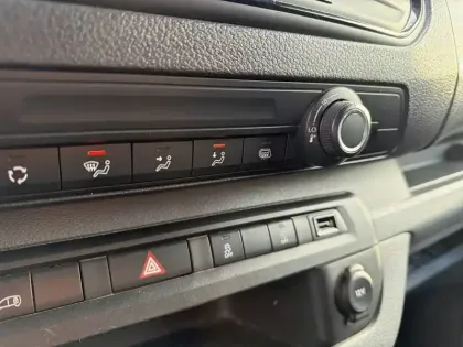 Photo 18 Peugeot Expert  FGN TOLE COMPACT BLUEHDI 100 S&S BVM6