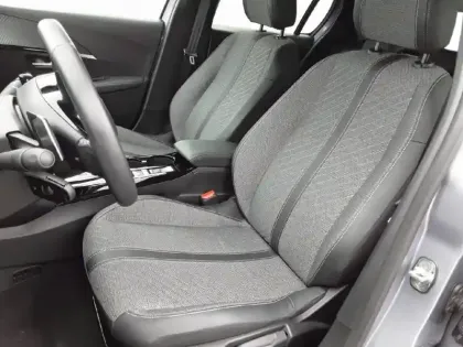 Photo 10 Peugeot 208  Hybrid 110 e-DCS6