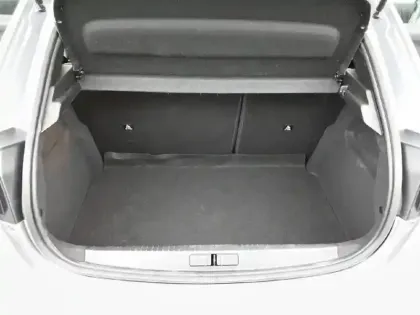 Photo 5 Peugeot 208  Hybrid 110 e-DCS6