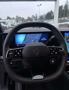 Photo 9 Renault Austral  full hybrid E-Tech 200 ch