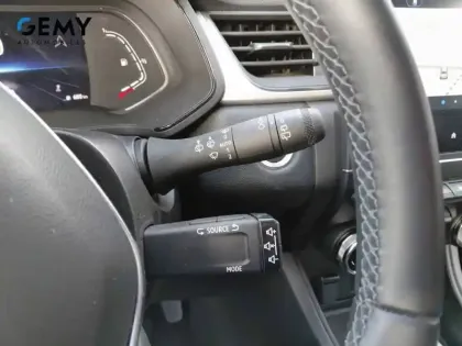 Photo 17 Renault Captur  TCe 90