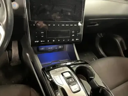 Photo 10 Hyundai Tucson  1.6 T-GDI 230 Hybrid BVA6