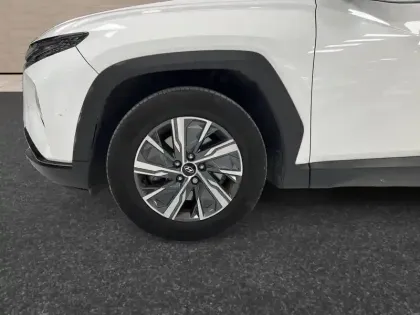 Photo 13 Hyundai Tucson  1.6 T-GDI 230 Hybrid BVA6