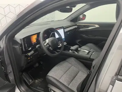 Photo 13 Renault Austral  full hybrid E-Tech 200 ch