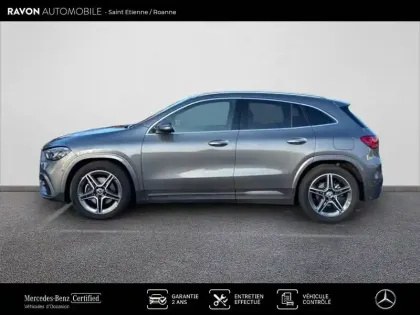 Photo 14 Mercedes GLA  180 d 8G-DCT