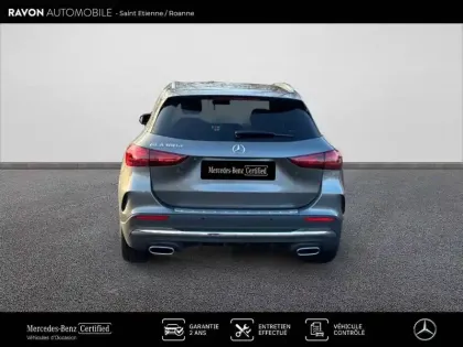 Photo 11 Mercedes GLA  180 d 8G-DCT