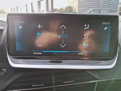 Photo 17 Peugeot 208  PureTech 100 S&S EAT8