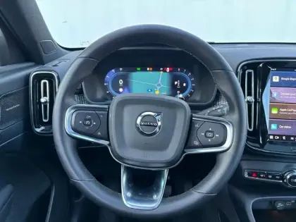 Photo 10 Volvo Xc40  B3 163 ch DCT7