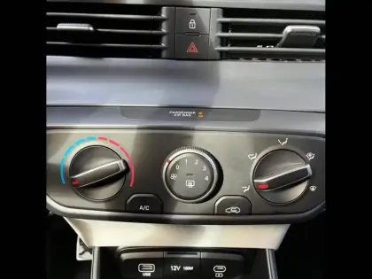 Photo 16 Hyundai Bayon  1.0 T-GDi 100 DCT-7