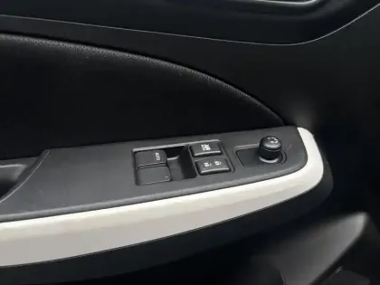 Photo 12 Suzuki Swift  1.2 Dualjet Hybrid