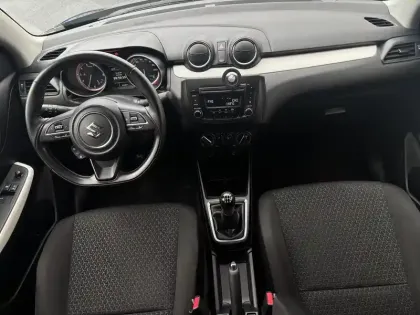 Photo 6 Suzuki Swift  1.2 Dualjet Hybrid