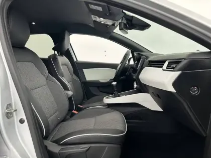 Photo 13 Renault Clio  TCe 90