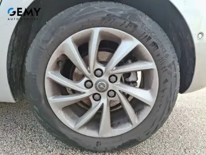 Photo 10 Opel Astra  1.2 Turbo 145 ch BVM6