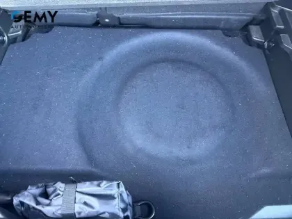 Photo 14 Renault Captur  E-Tech full hybrid 145