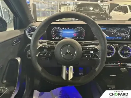 Photo 8 Mercedes Classe A  200 7G-DCT