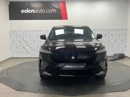 Photo 11 Renault Rafale  hyper hybrid E-Tech 300 ch 4x4