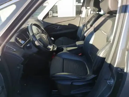 Photo 29 Renault Scenic  Blue dCi 120