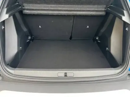 Photo 5 Peugeot 2008  PureTech 130 S&S EAT8