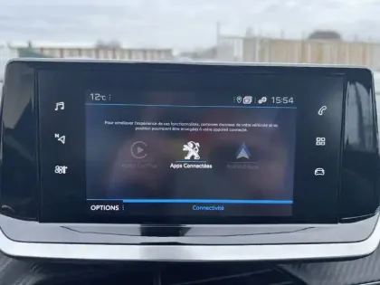 Photo 15 Peugeot 2008  PureTech 130 S&S EAT8