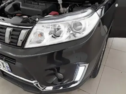 Photo 36 Suzuki Vitara  1.0 Boosterjet