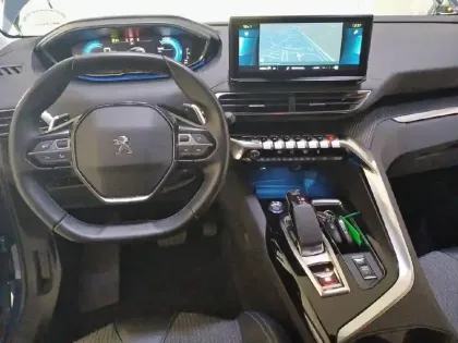 Photo 7 Peugeot 3008  Hybrid 225 e-EAT8