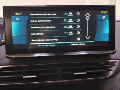 Photo 20 Peugeot 3008  Hybrid 225 e-EAT8