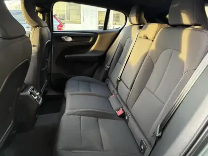 Photo 14 Volvo C40 E Single Extended Range 252 ch 1EDT