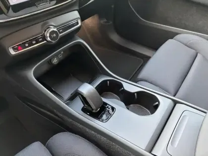 Photo 12 Volvo C40 E Single Extended Range 252 ch 1EDT