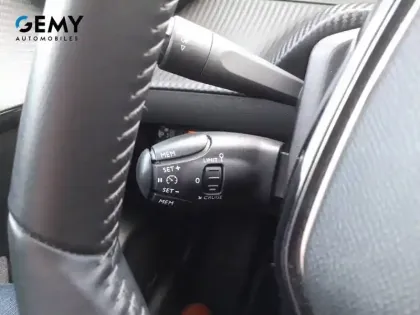 Photo 22 Peugeot 208  Electrique 50 kWh 136ch