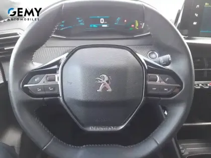 Photo 19 Peugeot 208  Electrique 50 kWh 136ch