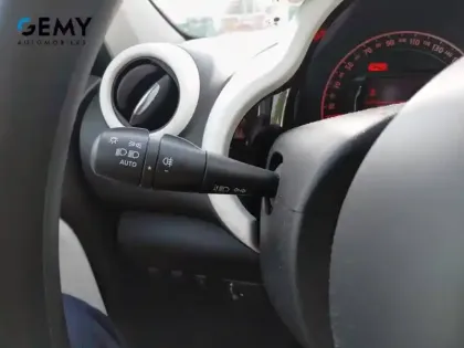 Photo 16 Renault Twingo  III SCe 65