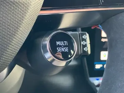 Photo 29 Renault Austral  mild hybrid 160 auto GSR2