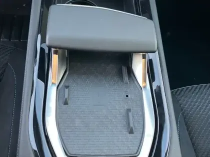 Photo 30 Renault Austral  mild hybrid 160 auto GSR2