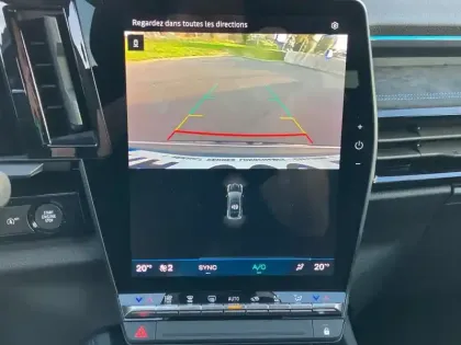 Photo 24 Renault Austral  mild hybrid 160 auto GSR2