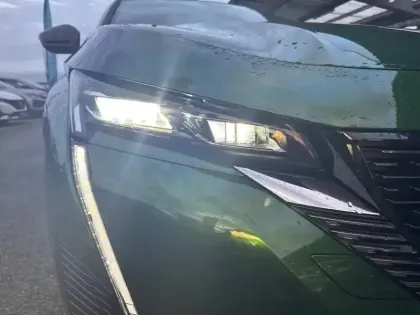 Photo 15 Peugeot 308  Electrique 54 kWh 156ch